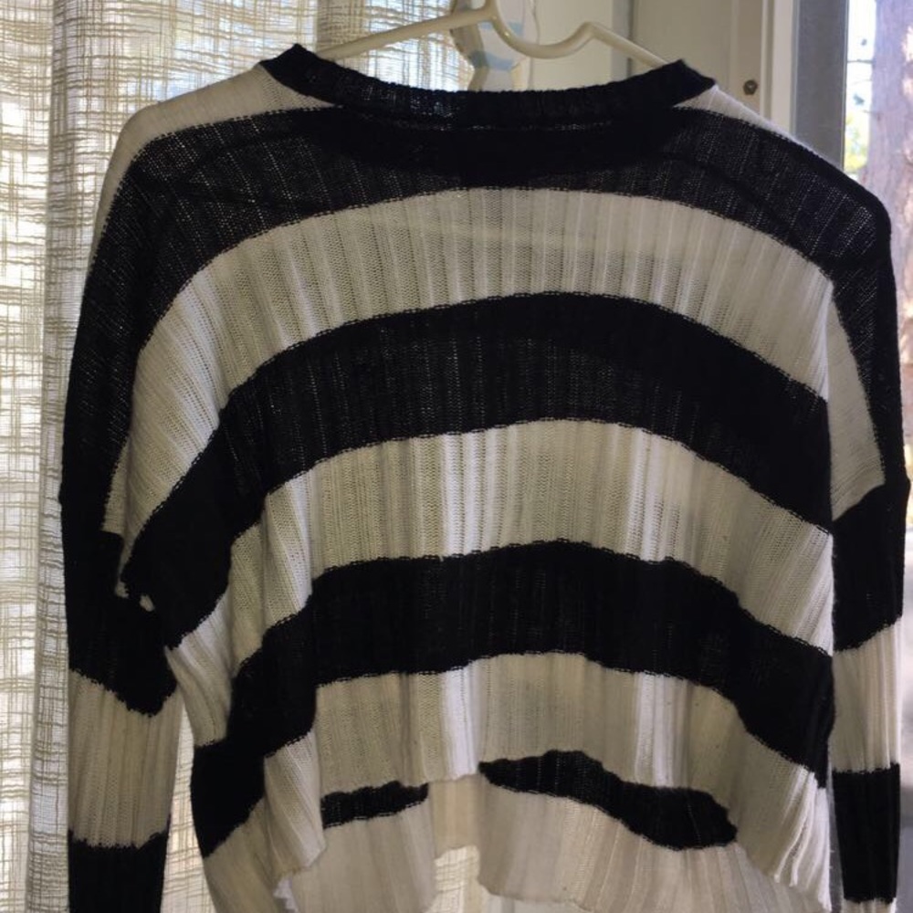 Rue 21 sweater✨